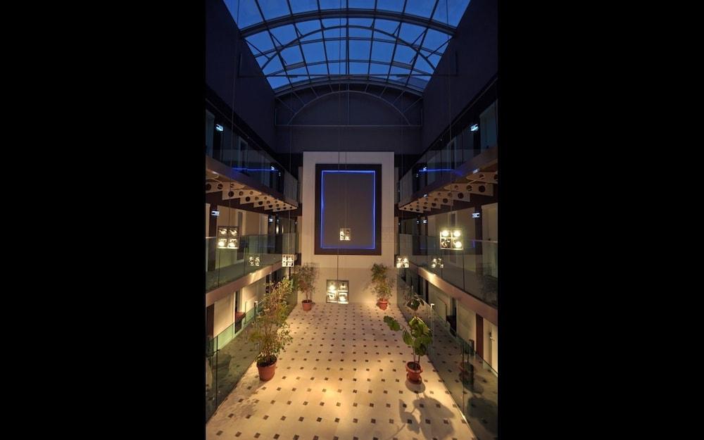 No 19 Boutique Hotel Ankara Bagian luar foto